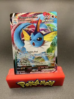 Vaporeon VMAX 030/203 Evolving Skies Ultra Rare Pokemon TCG Card Near Mint - Image 1