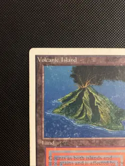 English - MTG Volcanic Island - HP - Unlimited Edition - Image 2