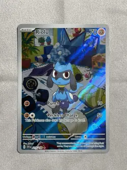 Riolu 215/198 Scarlet & Violet Illustration Rare Full Art Holo Pokemon TCG - Image 2