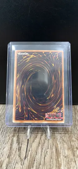 Dark Magician SDY-006 Yu-Gi-Oh! Starter Deck: Yugi Unlimited - Image 2