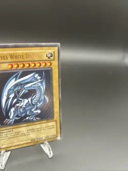 Blue-Eyes White Dragon SDK-001 Ultra Rare MP - Image 3