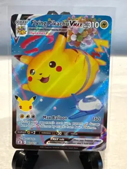 Pokemon Pikachu VMAX 044/185 Swsh04 Vivid Voltage Ultra Rare Holo 310 HP - Image 2