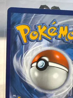 Pokemon Pikachu VMAX 044/185 Swsh04 Vivid Voltage Ultra Rare Holo 310 HP - Image 4