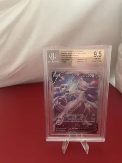 Mewtwo v SWSH229 Holo Promo Card Sword & Shield Beckett 9.5/PSA 10 - Image 1