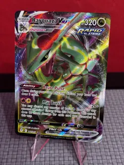 Rayquaza VMAX 111/203 SWSH: Evolving Skies Ultra Rare NM Pokemon - Image 1