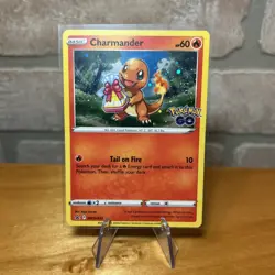 Charmander SWSH232 Holo Sword & Shield Promo MINT - Image 1