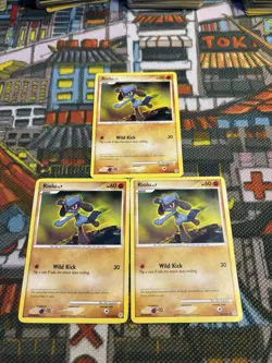 RIOLU 61/130 (x3) UC DIAMOND & PEARL POKEMON - Vintage - Set Of 3 💎🔥 - Image 2