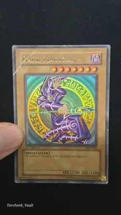 YuGiOh Dark Magician SDY-006 Ultra Rare 1st Edition Na English, Vintage GLOSSY - Image 2