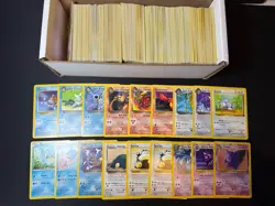 Huge Collection Bulk Lot of 600+ Pokemon Cards Mixed WOTC-XY Vintage HP-DAMAGED - Image 1