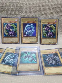 Yu-Gi-Oh Vintage Lot Holos, 1st edition holos 1st edition non holo 500+cards - Image 2
