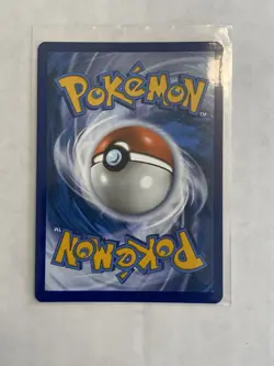 Pokemon Pikachu 005/025 25th Anniversary Celebrations Holo Rare Base Set Art NM - Image 3