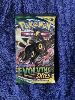 Pokemon XY Evolutions TCG Booster Pack Hidden Fates Evolving Skies 151 Bundle 820650801556 - Image 4
