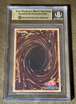 YUGIOH BLUE EYES WHITE DRAGON THE WHITE PHANTOM BEAST OVERFRAME BGS 9.5 GEM MINT - Image 2