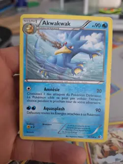 Golduck FRENCH 35/149 BW Boundaries Crossed 2012 French NM Non-Holo Pokemon - Image 1
