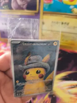 Pokemon Karte Card Pikachu With Grey Fehlt Hat Van Gogh Promo Sealed SV Black St - Image 3