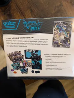 Pokemon TCG Scarlet & Violet—Black Bolt Elite Trainer Box, English - Image 4