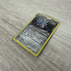 Klinklang 76/114 Holo Rare Black & White Pokemon Holo Lightly Played - Image 2