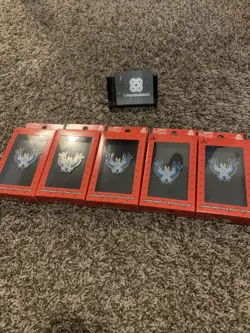 🔥Mothman Pin + Promo Card Set METAZOO 1st Edition 🔥 Lot Of 5 - Image 1