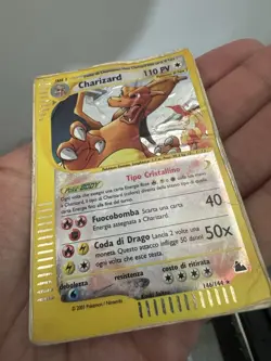Pokemon Charizard Crystal 146/144 Skyridge Holo ITA DAMAGED WOTC 2003 - Image 3
