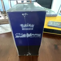 Pokemon TCG Sun & Moon Elite Trainer Box Lunala English 2017 - Image 4