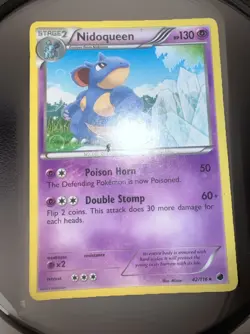 Nidoqueen 42/116 B&W Plasma Freeze Rare Pokemon Card - Image 1