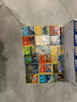 random lots of pokemon cards bulk - Image 4