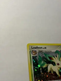 Pokemon Diamond Pearl Majestic Dawn Leafeon Holo 24/100 LP Swirl TCG - Image 2