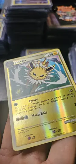 2011 POKEMON CALL OF LEGENDS #45 JOLTEON-REVERSE FOIL - Image 2