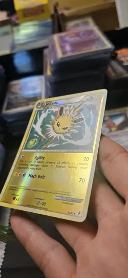 2011 POKEMON CALL OF LEGENDS #45 JOLTEON-REVERSE FOIL - Image 3
