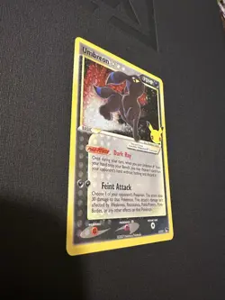 Pokemon TCG Umbreon Star Celebrations Holo Card 17/17 Classic Collection - Image 2