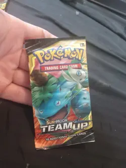Pokemon TCG Sun & Moon Team Up Booster Pack 10 Cards English Venusaur Celebi - Image 1