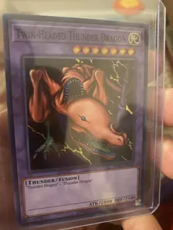 Twin-Headed Thunder Dragon MRD-EN120 Metal Raiders 25th Anniversary Yugioh - Image 3