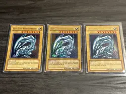 Yu-Gi-Oh! 3X Vintage Blue-Eyes White Dragon SDK-001 Unlimited Damaged - Image 4