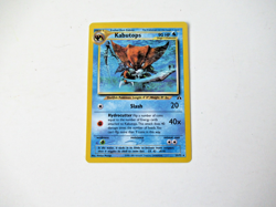 Kabutops Card 25/75 Non Holo Pokemon TCG Neo Discovery NM Card - Image 5