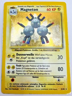 Pokemon Karte TCG Magneton 9/102 Basis Set Holo Vintage Rare GD Deutsch - Image 1