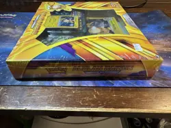 Pokemon TCG Alolan Raichu Collection Box Sealed Sun Moon Roaring Skies Vintage⁠ - Image 4