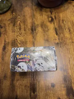 Pokemon Sword and Shield Vivid Voltage Booster Box - Factory Sealed 820650827495 - Image 2
