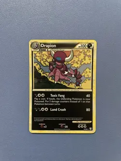 Drapion 4/102 Holo Rare Triumphant Pokemon Card- Lightly Played - Image 1