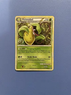 Victreebel 12/102 Holo Rare Triumphant Pokemon Card - Lightly Played - Image 1