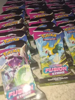 Fusion Strike Sleeved Booster Packs x 10- Pokemon TCG Sword & Shield - Image 3