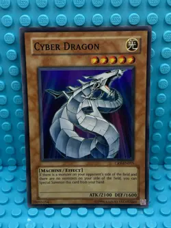 Yugioh! Cyber Dragon CRV-EN015 LP - Image 1