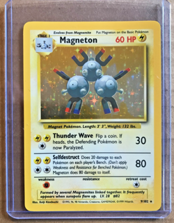 Pokemon Unlimited Magneton 9/102 Foil Holo Rare 60 HP NMM Unplayed WOTC 1999 - Image 1