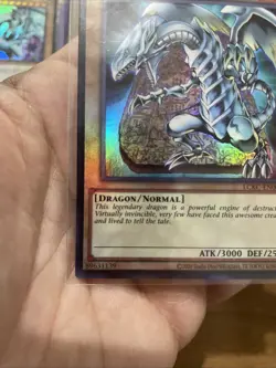 Blue-Eyes White Dragon LCKC-EN001 Unlimited Ultra Rare NearMint +Bonus( vers. 3) - Image 4