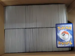 Pokemon TCG Bulk Lot 1000 Pokemon Cards + 100 Holo Reverse Holo!!! NO Energies - Image 1