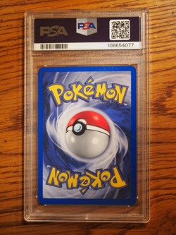 Pokemon 1st Edition Neo Discovery Houndoom rare foil card, PSA 8 - Image 4