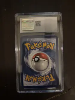 Pikachu 008/034 Trading Card Game Classic Holo - Image 2