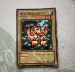 Konami Yu-Gi-Oh! TCG Baby Dragon MRD-061 Metal Raiders 1st Super Rare Holo - Image 1