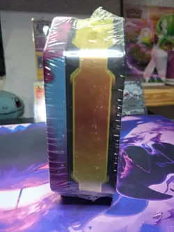 Pokemon 2019 TCG Blissey Strong Bonds Collector's Tin New Sealed - Image 4
