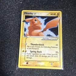 2006 POKEMON EX HOLON PHANTOMS GOLD STAR #104 PIKACHU-HOLO - Image 1