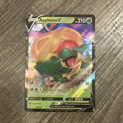 Appletun V 026/264 Swsh08: Fusion Strike Holo Pokemon TCG Ultra Rare Near Mint - Image 1